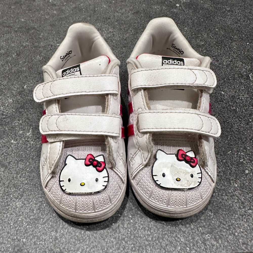 Adidas Hello Kitty Superstar Toddler 8